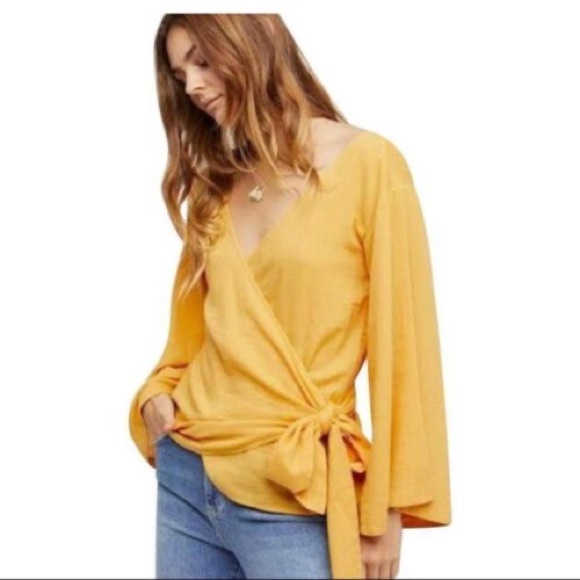 Free People Beyond The Beach Yellow Flare Sleeve V-Neck Wrap Top Size Small NWOT - Picture 11 of 11